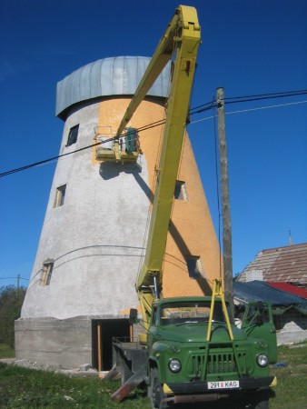 ENSIMMÄINEN VÄRI JA RAPPAUS 2004